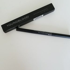 Youngblood brow artist